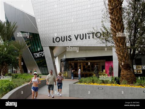 where to find cheap louis vuitton in vegas|las vegas louis vuitton outlet.